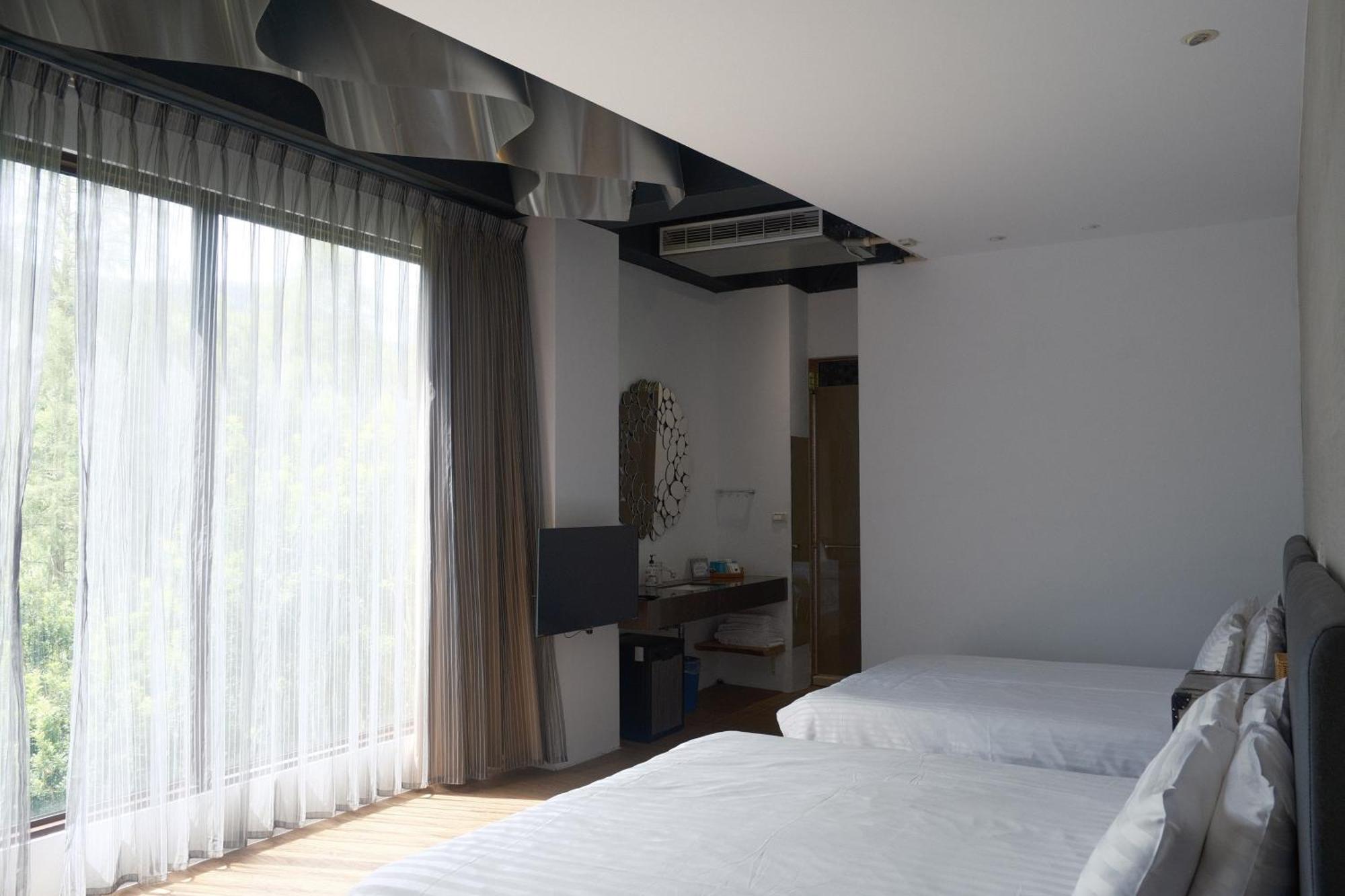 Appartement 愛黏在一起設計師民宿 Lovers Bnb à Yuchi Extérieur photo